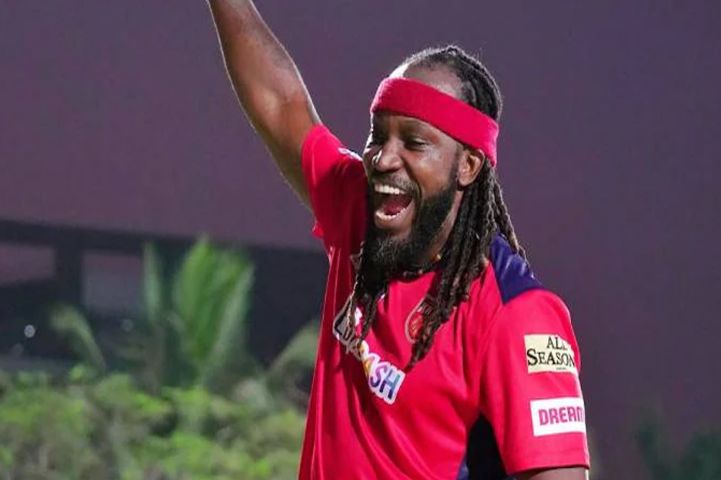 Most Sixes in IPL By Chris Gayle