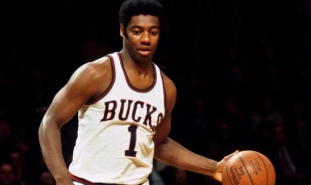 Oscar Robertson-best point guards in NBA