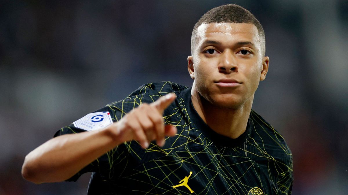 PSG Agrees To World Record £259m Bid From Al-Hilal For Kylian Mbappe
